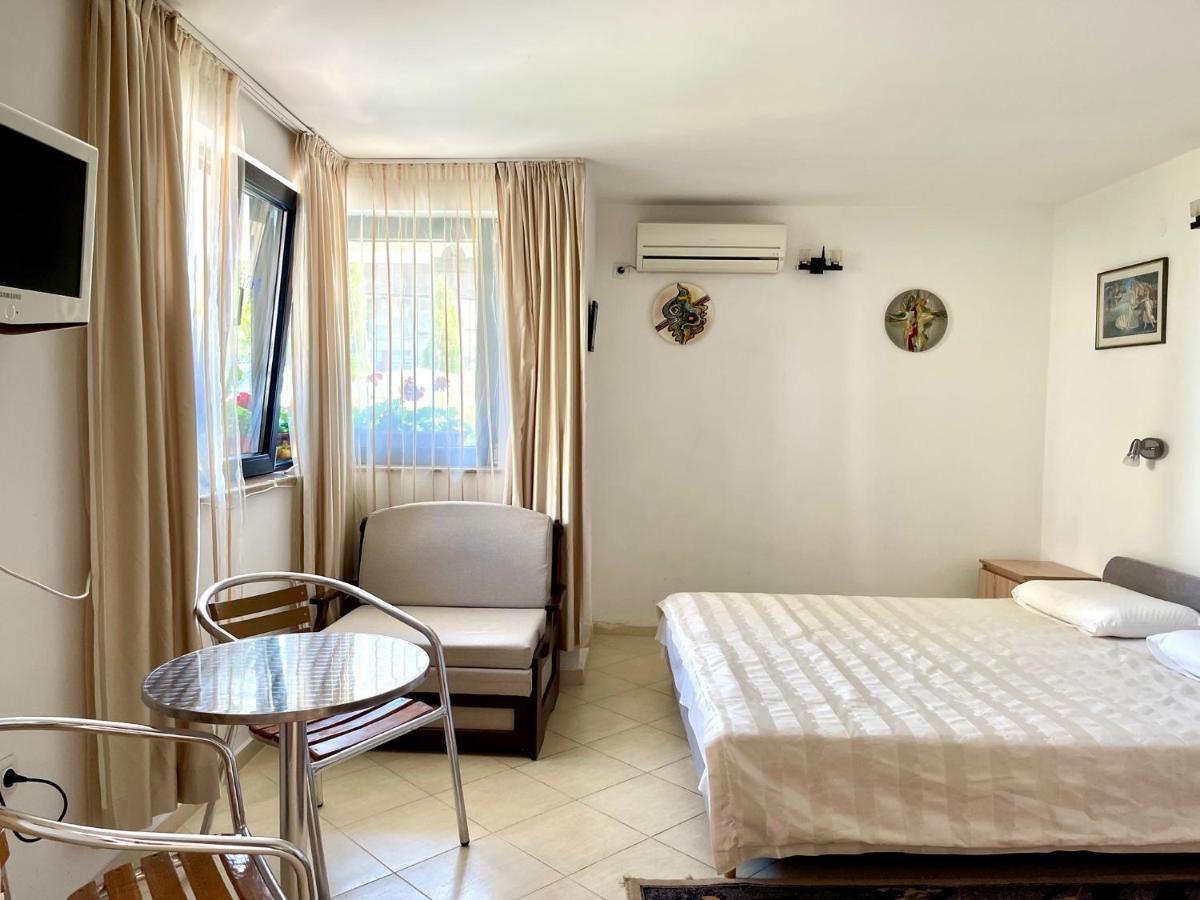 Guest House Daris Созополь Екстер'єр фото