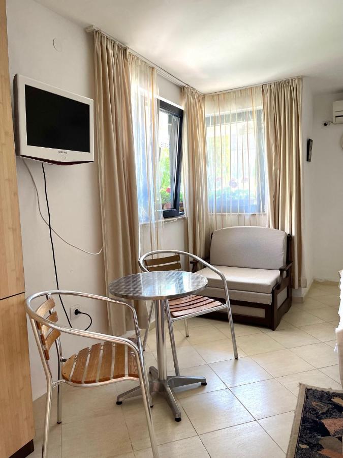 Guest House Daris Созополь Екстер'єр фото