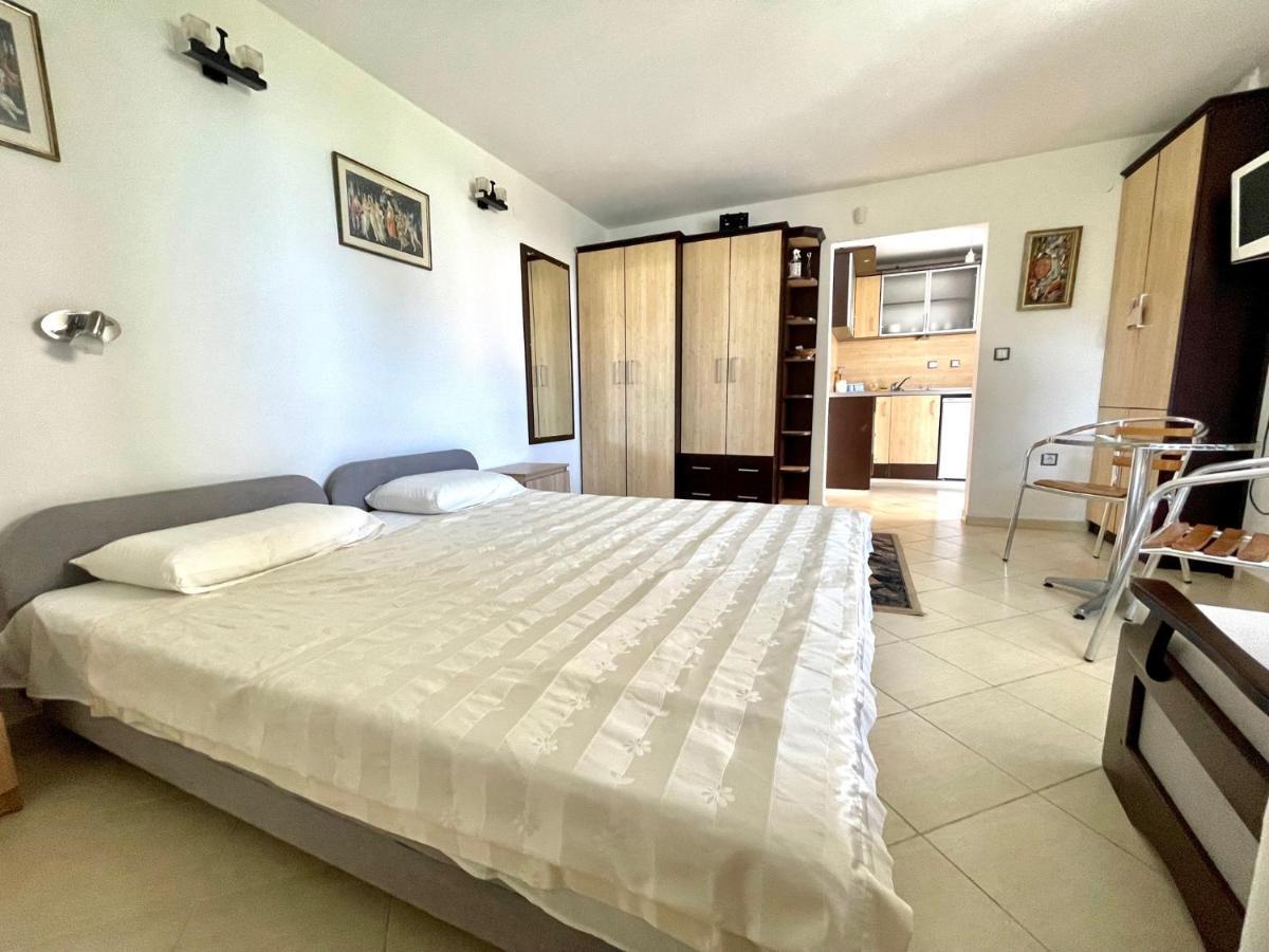 Guest House Daris Созополь Екстер'єр фото